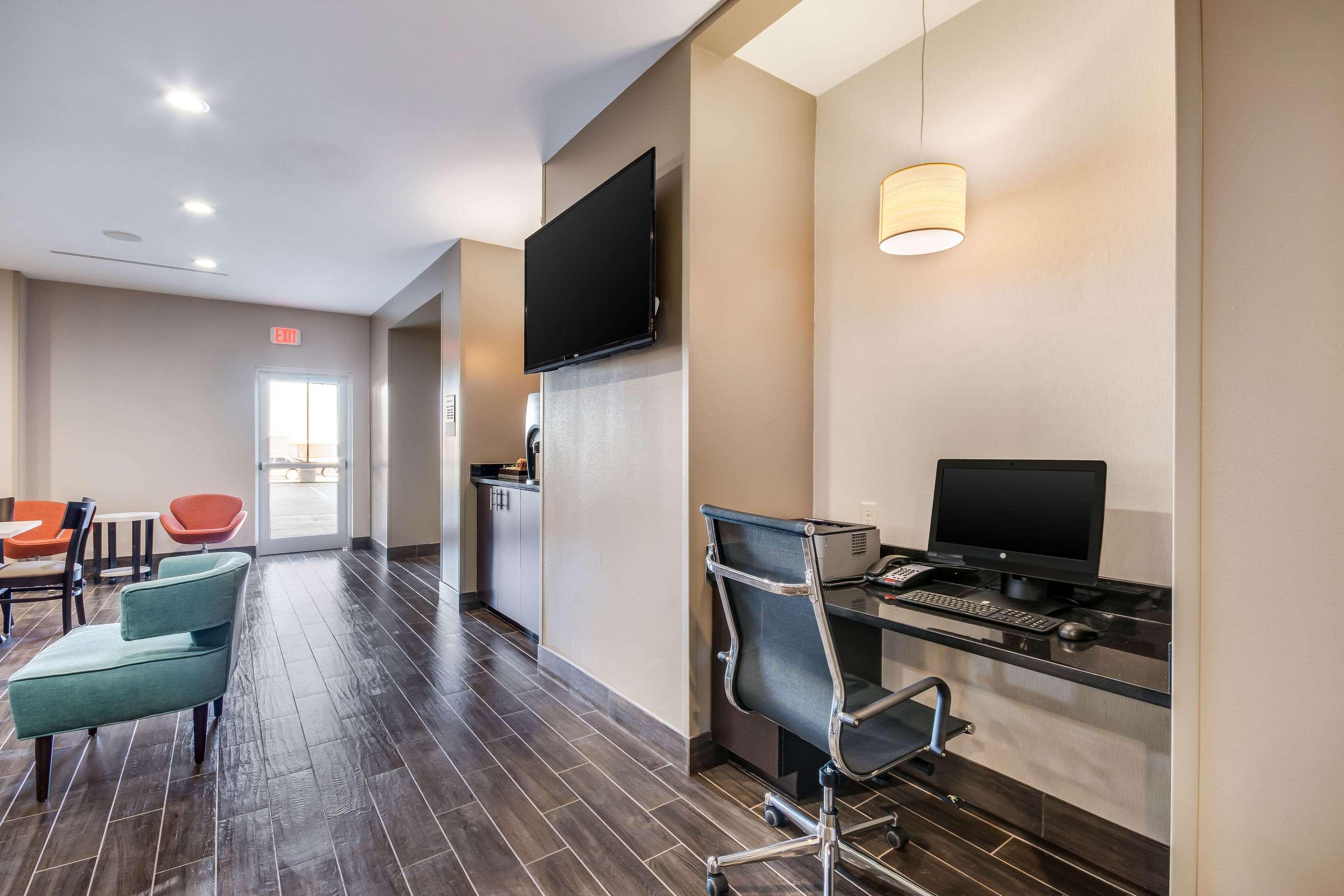 Sleep Inn & Suites Yukon Oklahoma City Экстерьер фото